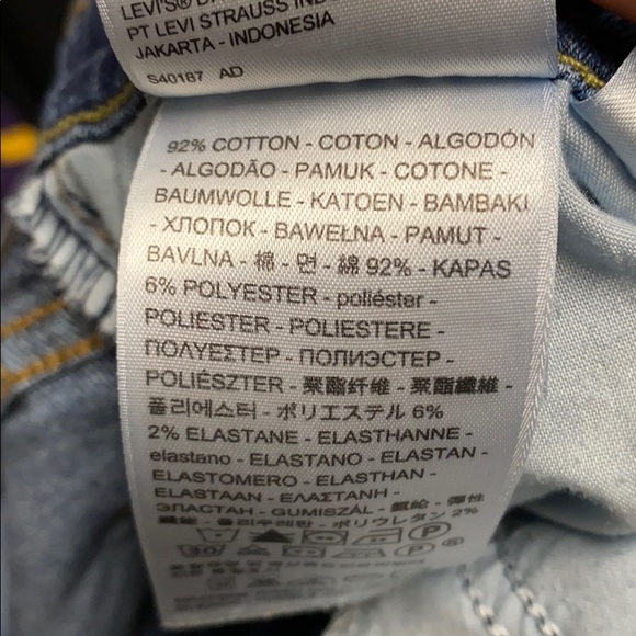 721 High Rise - Picture 10 of 11